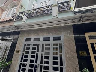 Nhà chính chủ sổ riêng gần đường lớn