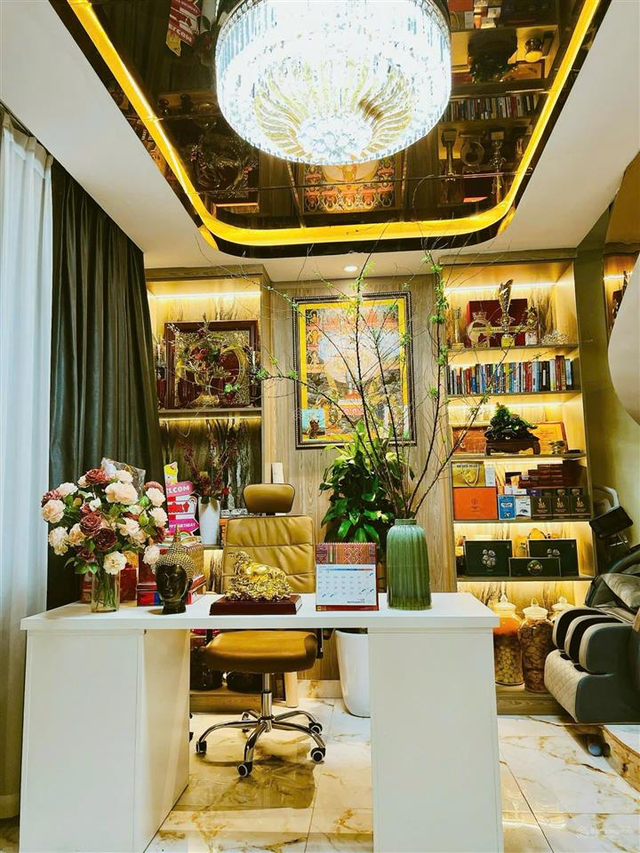 Chính chủ tôi cần bán gấp căn hộ tại the diamond residence giá 12 tỷ
