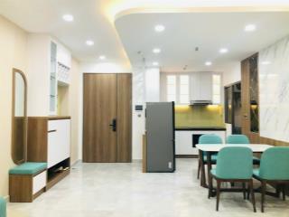 Kẹt tiền cần bán gấp chung cư sky garden2 72m2 2pn2wc 2tỷ150 triệu