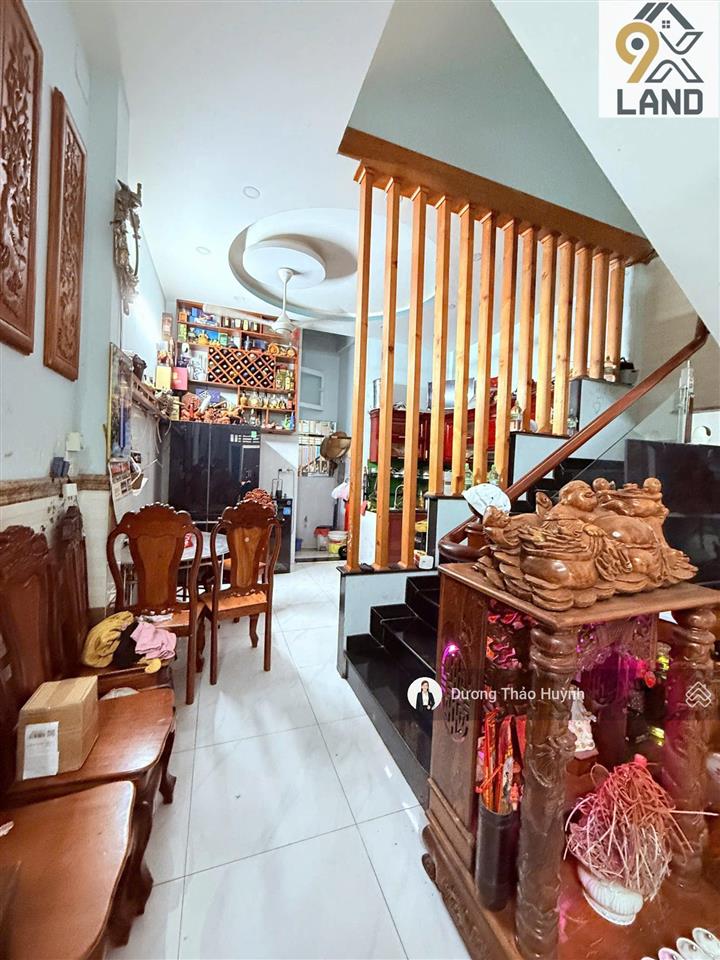 Bán nhà 3 tầng 4pn 4wc khu thiên niên kỷ hoàng diệu 2 ngay nh hương biển đường 6m nhựa tới nhà
