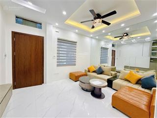 Bán nhà tập thể phân lô cán bộ hoàng quốc việt ôto đỗ cửa full nội thất ở ngay