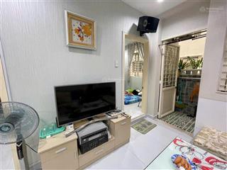 Bán chung cư b2 trường sa, dt 71m2, 2pn  2wc, full nội thất, shr
