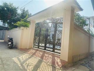 "bán gấp " thạch đà  mê linh lô đất 245.5m² full thổ tặng nhà mái thái cực đẹp camry đỗ cửa