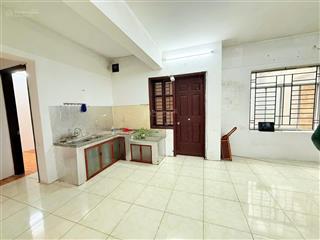 Bán căn hộ chung cư tại đường hoàng hoa thám dt 67m2, 2 ngủ, giá 3,75 tỷ ( có tl), bc hướng nam