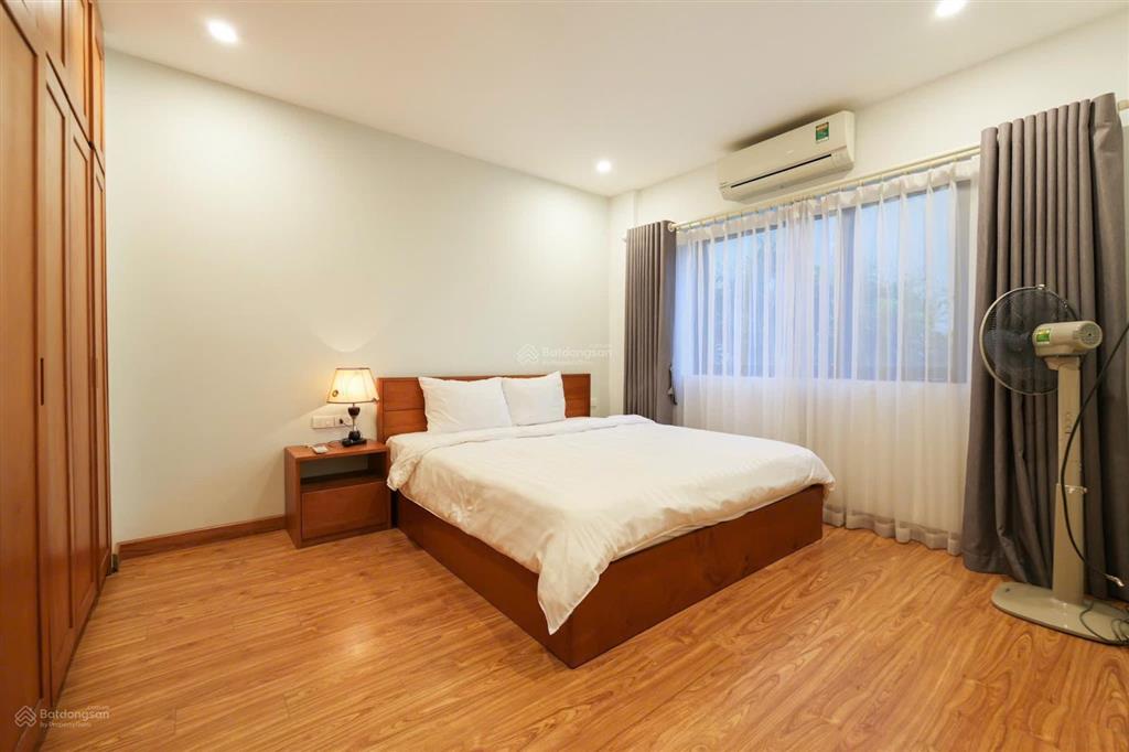 Cho thuê căn hộ dịch vụ tại phố kim mã thượng, dt 55m2, 13tr, 1n1k, full đồ, gần các tòa nhà lớn
