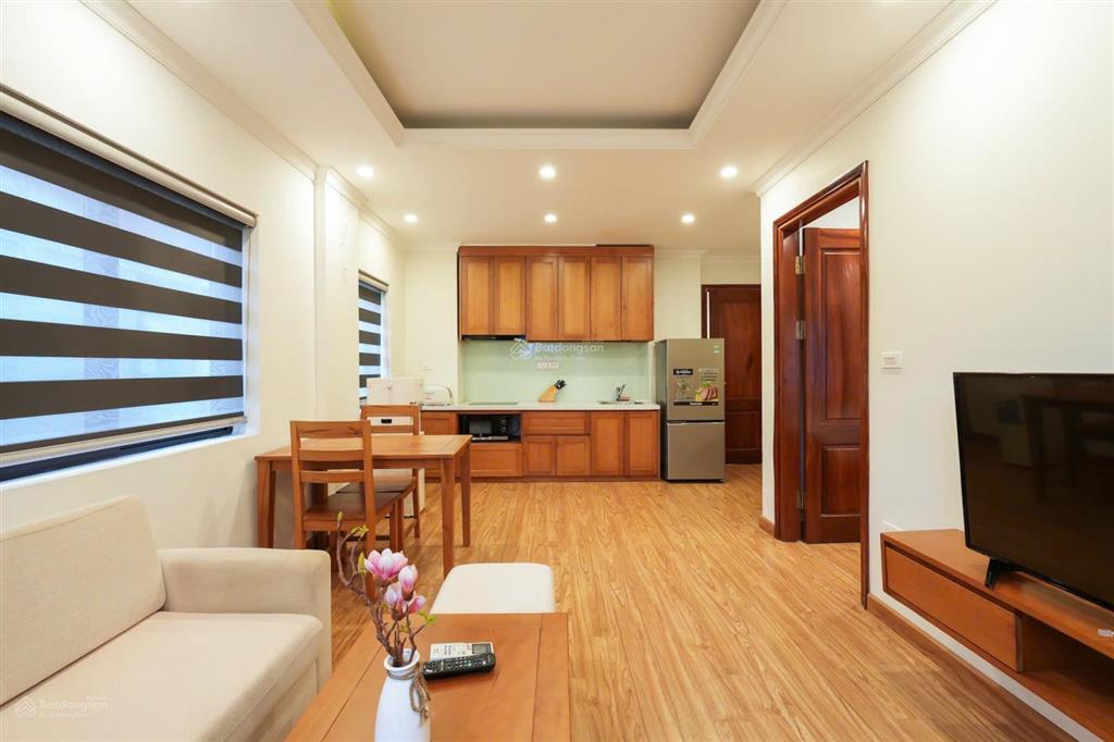 Cho thuê căn hộ dịch vụ tại phố kim mã thượng, dt 55m2, 13tr, 1n1k, full đồ, gần các tòa nhà lớn