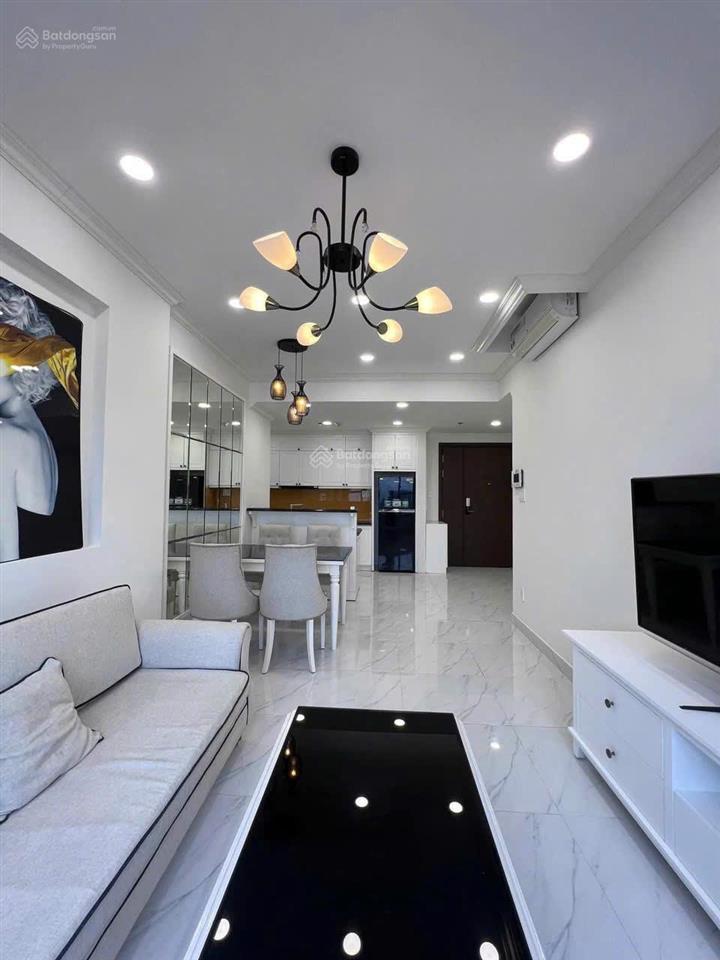 Chính chủ cần tiền kinh doanh bán gấp carillon 3 tân bình 72m2 chỉ 2 tỷ 200 triệu