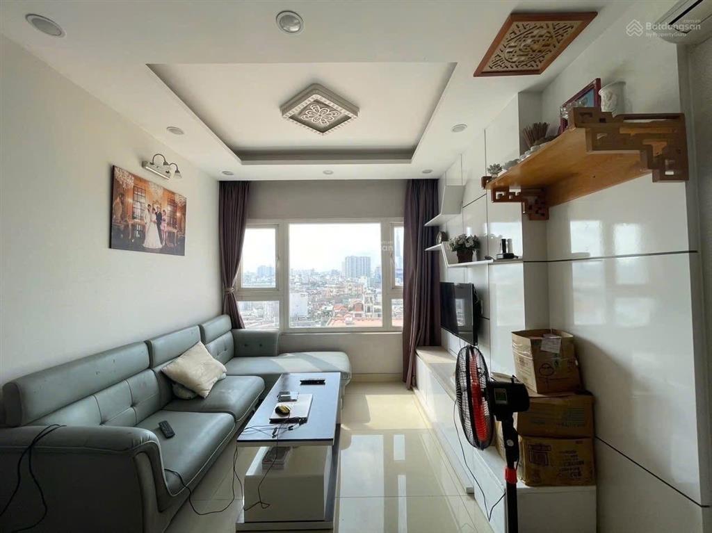 Chính chủ cần chuyển nhượng căn hộ cao cấp summer square quận 6 75m2 2pn chỉ 2 tỷ 300 triệu