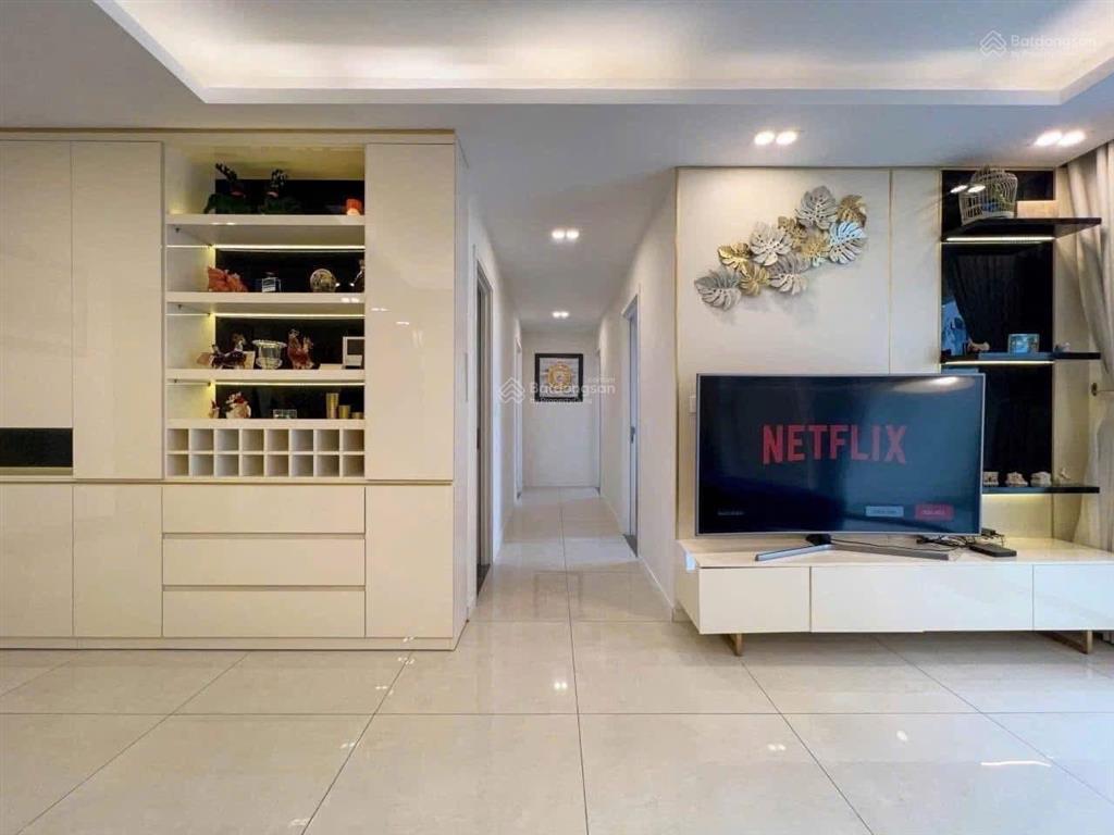 Chính chủ bán gấp masteri thảo điền quận 2, 68m2 2pn