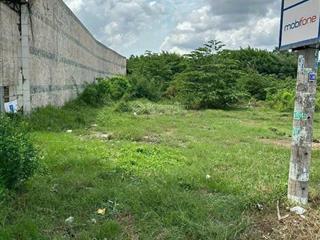 Cần ra đi lô đất mt chu văn an,tân lân,cần đước,long an giá 600tr/120m2 đất full thổi cư shr