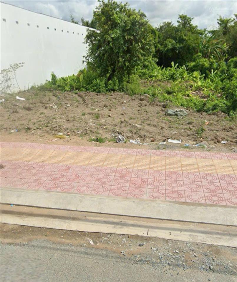 Đã bao giờ bạn thấy đất mt lê hữu nghĩa,phường 4,tân an,tiền giang giá 600tr/120m2 full thổ cư shr