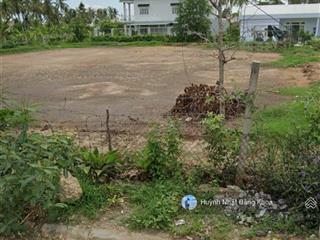 Bán gất đấy mt đường d5,phường 5,trà vinh gần chợ bạch đằng giá 500tr/120m2 full thổ cư shr