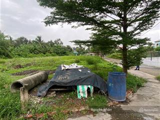 Chính chủ bán gấp lô đất thổ 120m2/850triệu . mt đường thiên giang , tân túc , bình chánh shr.