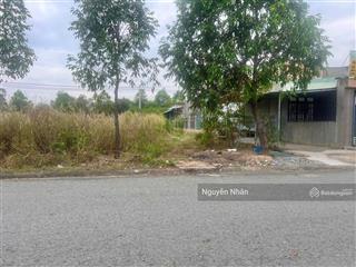 Chính chủ bán nhanh lô đất thổ 120m2. mt đường duyên hải, thị trấn cần thạnh, cần giờ
