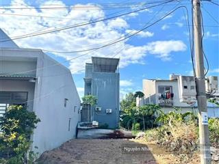Chính chủ bán nhanh lô đất 120m2/650triệu mt đường bở kè , trường an , vĩnh long shr full thổ cư .