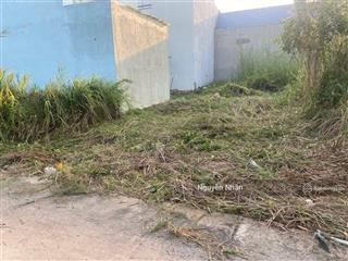 Đất ngộp bán nhanh lô đất thổ 550triệu/120m2. mtđ.ngô quyền. ngã bảy , hậu giang shr.