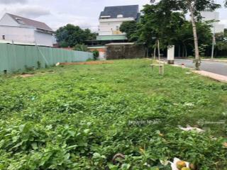 Chính chủ gửi bán lô đất thổ 120m2/550triệu . mtđ . phan văn xoàn , phường 2 , bạc liêu shr.