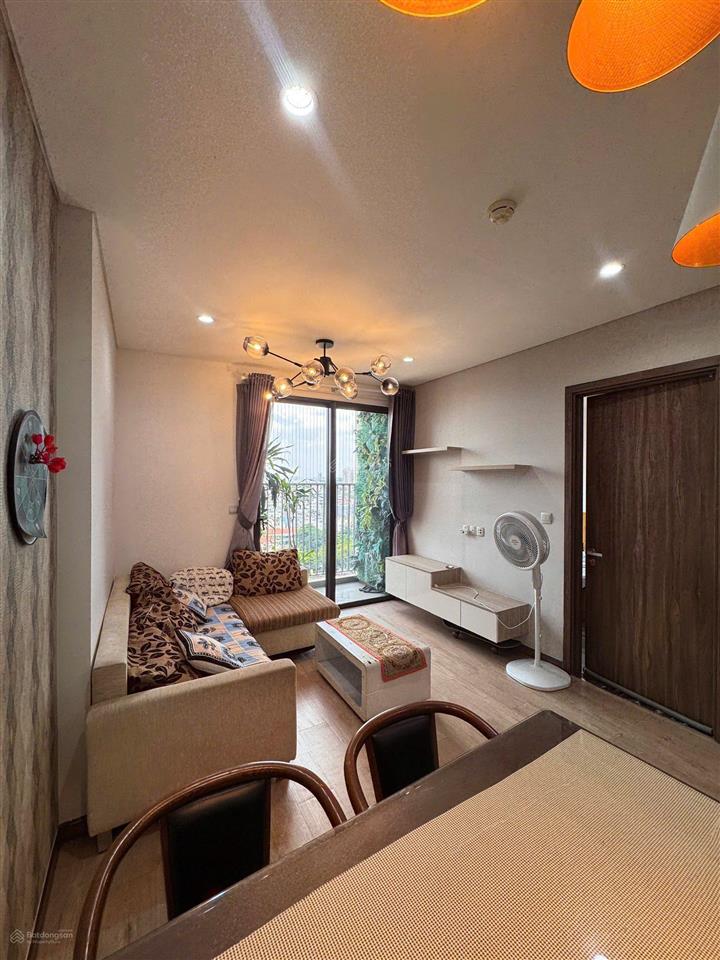 Bán cc hado centrosa garden, 68m2, 2pn, 2wc, nội thất cơ bản tại quận 10, hcm giá 1ty870