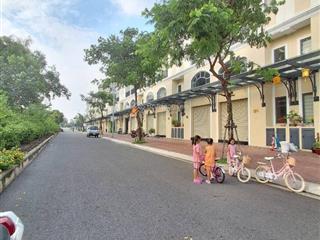 Bán shophouse 4 tầng mặt tiền kdc senturia bình hưng bình chánh, dtsd 181m², sổ hồng, giá tốt