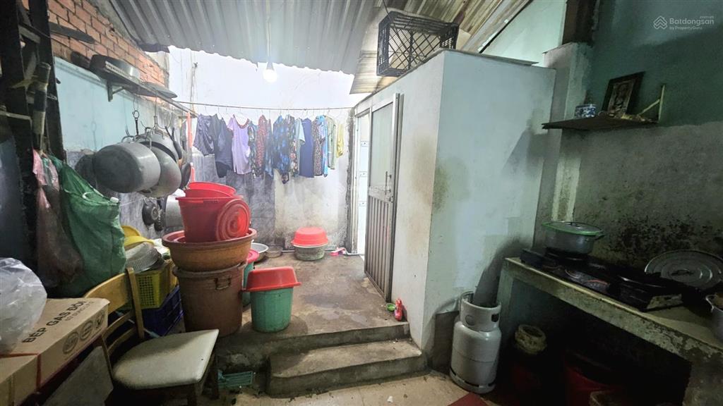 Nhà cũ tiện xây mới ngay mặt tiền chợ tân quy q7 kd buôn bán siêu vip, 53m2, shr công nhận 3 tầng.