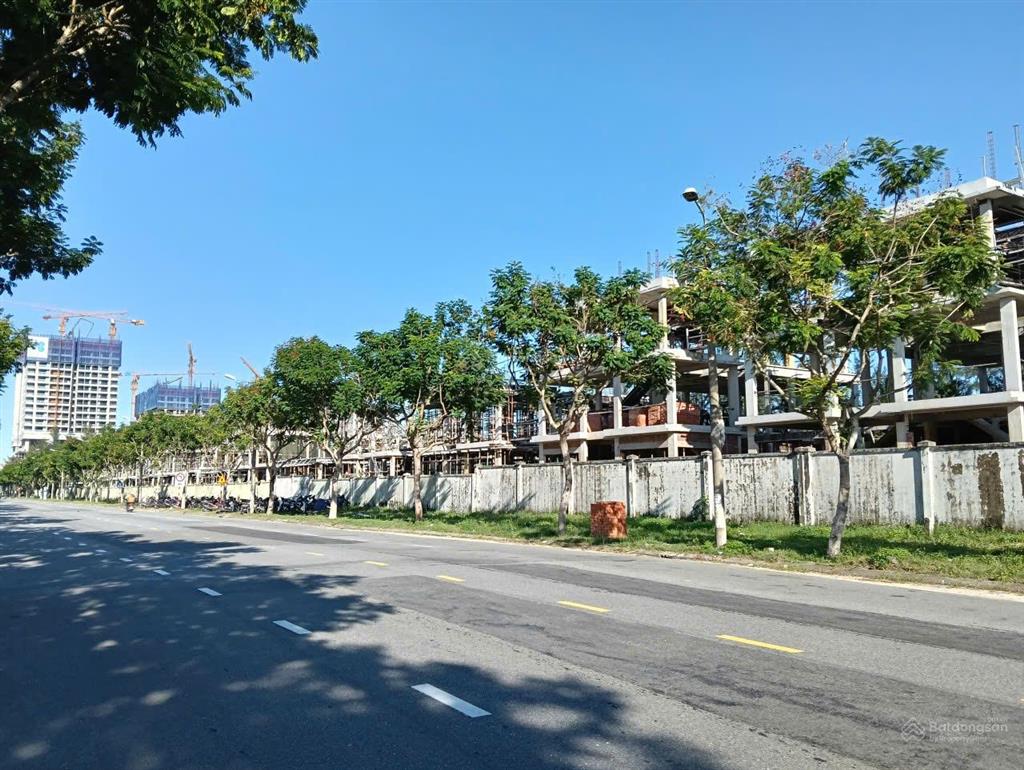 Hàng hiếm tại nguyễn duy trinh giao nguyễn thức đường 15,5 tỷ, 162,6m2 đất thổ cư