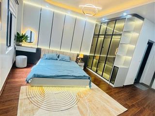 Nhỉnh 4 tỷ, căn tập thể vip khu vực đống đa, 62m2* 2pn, ngõ thông kinh doanh, ô tô tránh