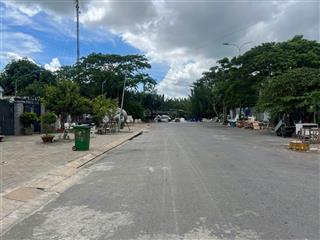 Không còn căn thứ 2, đang cho thuê ổn định lâu dài 18tr/1 tháng, căn góc 8m x 20m giá 5,7 tỷ