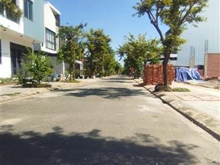 Bán lô góc 2 mặt tiền, khu hòa quý city, giáp nam hòa xuân