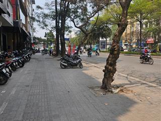 Đào tấn  trung tâm ba đình  10m ra ô tô đỗ