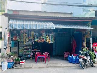 Bán nhà (6x17m) 96m2 gần bệnh viện, ngay chợ bình chánh đang cho thuê 20 triệu/tháng
