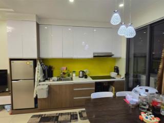 Trực tiếp chủ nhà bán 2pn tầng cao  n04a tháp b  68m2  view hồ tây cực mát  6,3 tỷ