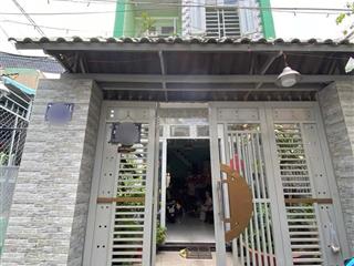 Bán nhà riêng tại đoàn văn bơ, 84m2, 4pn, 3wc, hàng hiếm giá tốt