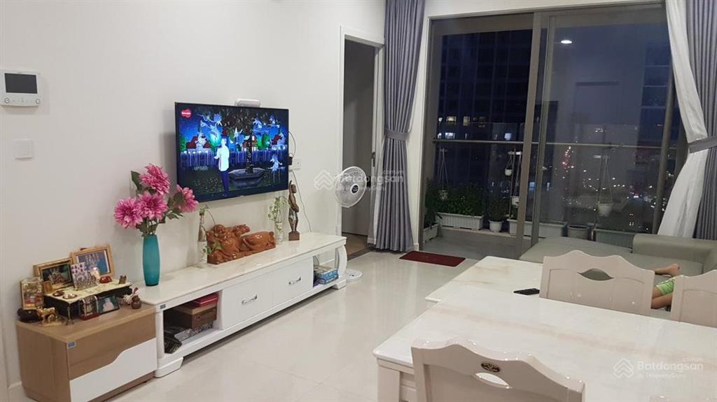 Bán cc masteri millennium, 71m2, 2pn, 2wc, giá ưu đãi ở q4, hcm