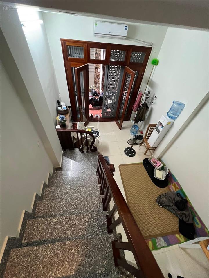 Cần bán nhà nhanh cổ điển thanh trì
