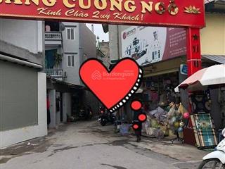 Dt 55m2 mặt tiền 4,05m cần tiền bán gấp