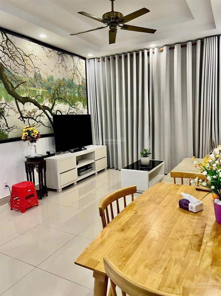 Bán căn hộ 2pn 2wc tại 16 âu cơ tân phú chính chủ đã có sổ