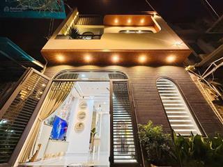 Bán gấp nhà riêng lê đức thọ,p15,gò vấp. dt78m2sổ riêng hợp đồng thuê 18tr/th. giá 2.4 tỷ