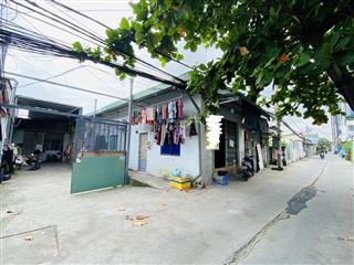Nhà mt hxh huỳnh tấn phát q7 81m2