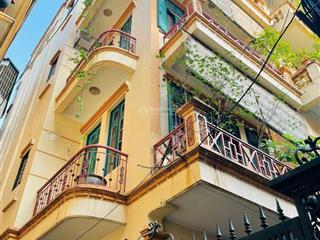 Chính chủ bán nhà dân xây  4 tầng  4pn  ô tô vào nhà, liền kề hồ tây  chẵn 23 tỷ