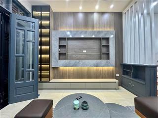 Bán nhà riêng ngõ ô tô thông bồ đề, nội thất đẹp, 5pn, trung tâm, nhỉnh 10 tỷ