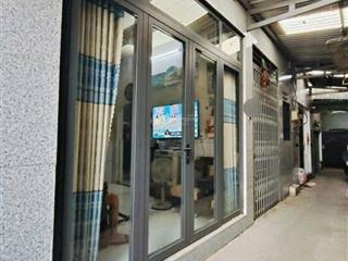 Nhà ở tại thủ đức, sổ hồng riêng. giá hơn 2 tỷ xíu