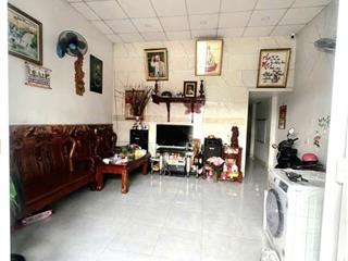 Bán nhà cấp 4 gần bigc dĩ an  bình dương