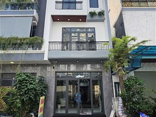 Nhà 3 tầng đã hoàn công full nội thất trong kdc đồng bộ sát bên ngã tư miếu ông cù