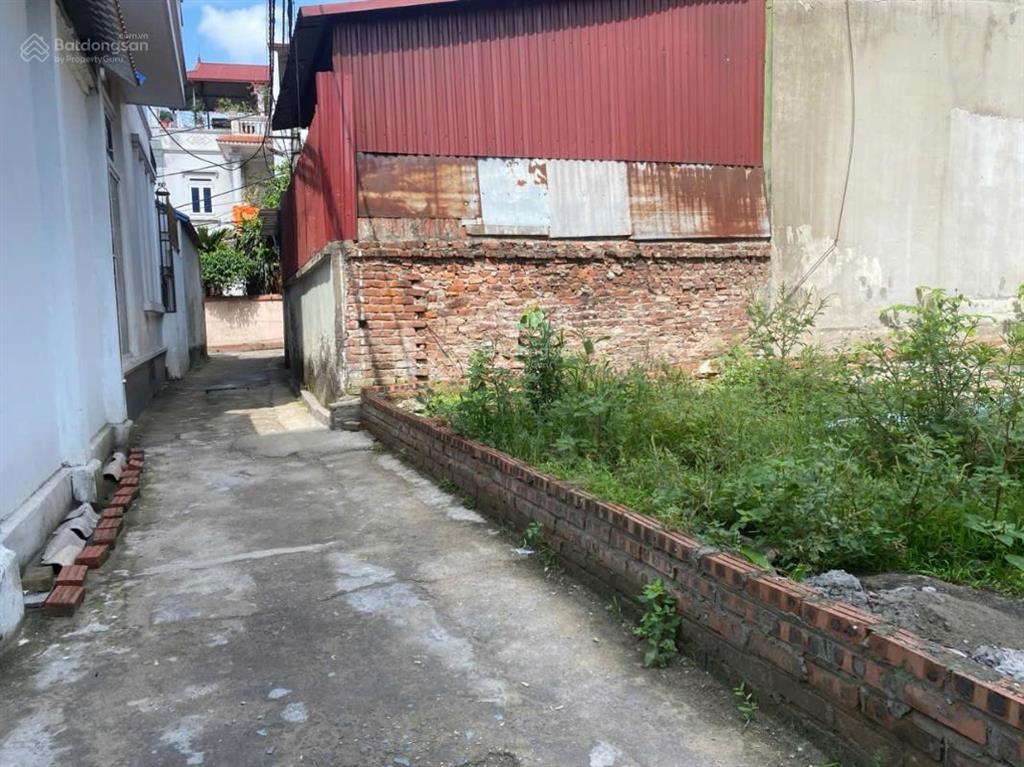 Đông hội đất đẹp nở hậu 98m full thổ cư mt rộng hàng xóm vinhomes cổ loa ô tô đỗ cổng