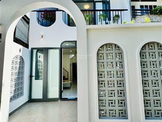 Đi nước ngoài bán nhà hẻm 5m phan văn trị, p 7, gò vấp, dt 51m2, hđ thuê 18tr, sổ riêng
