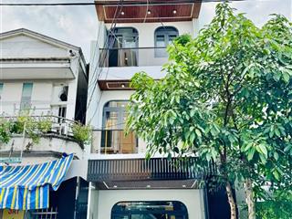 Chốt nhanh nhà có dòng tiền 28tr/tháng giá 3.85 tỷ dt 73,1m2. hxh lê đại hành, q11 shr