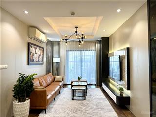 Bán căn góc trục hoa hậu chung cư goldmark city, 6 tỷ, 100m2  3pn đầy đủ nội thất  0968 393 ***