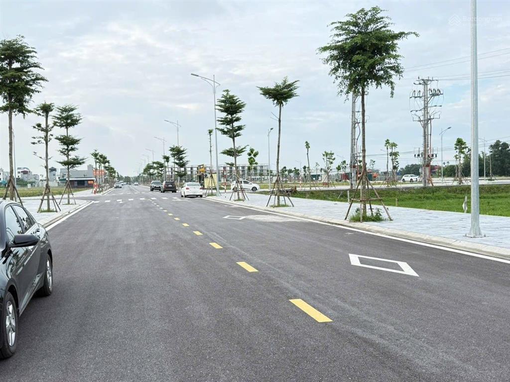 Dự án hoàng lýhả namninh bình mặt tiền 5m diện tích từ 90m phát lý minh bạch, sổ đỏ trao tay , hậ