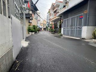 Bán nhà 2 tầng tại bà hom, quận 6, 3,4 tỷ, 25m2 đường xe hơi