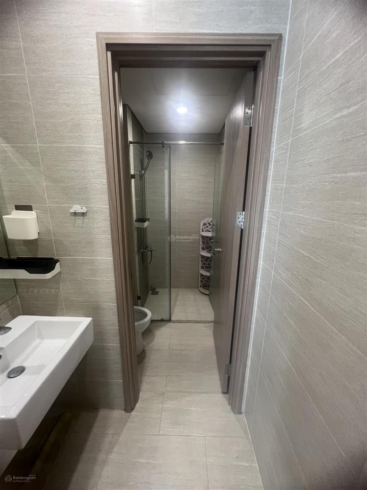 Cần vốn kinh doanh bán gấp căn hộ 54.4m2 2 ngủ tại s301 vinhomes smart city